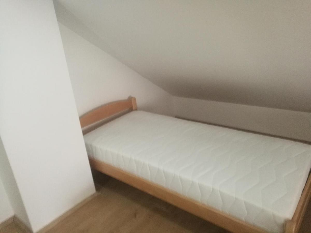 Apartma Burjuca Apartman Ajdovščina Kültér fotó